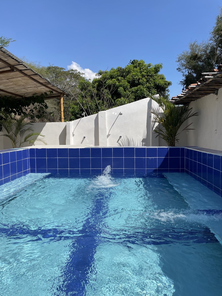 Piscina con chorros de la casa completa para grupos