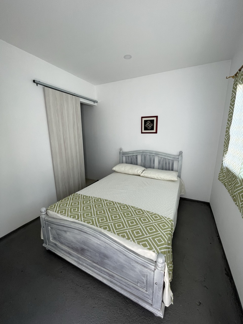 Vista amplia de la habitación doble para parejas en Roldanillo